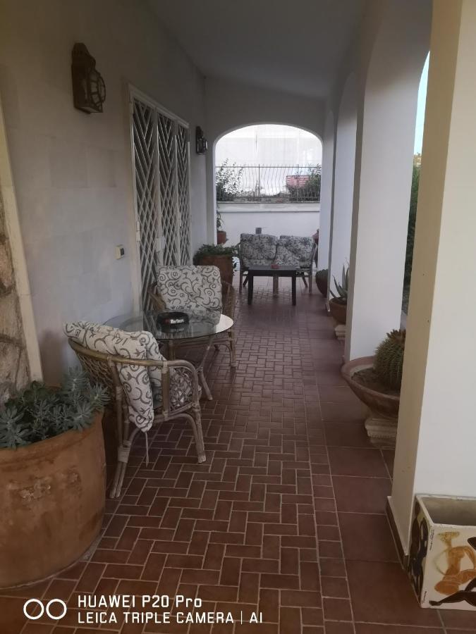 Bnb Villa Lucia Bari Bagian luar foto