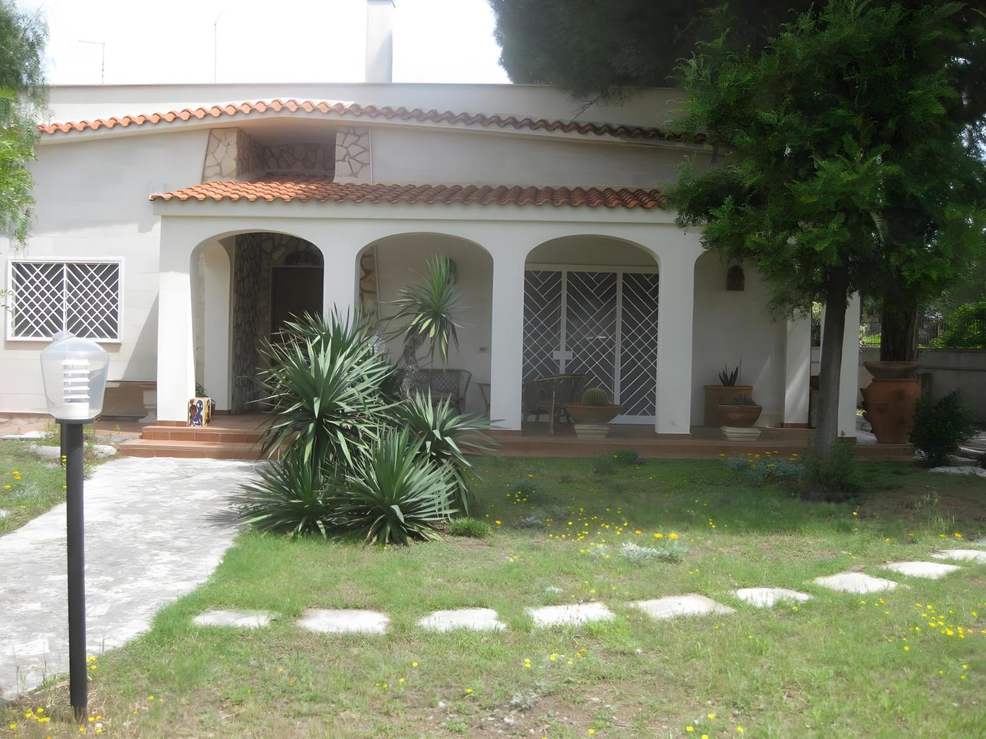 Bnb Villa Lucia Bari Bagian luar foto