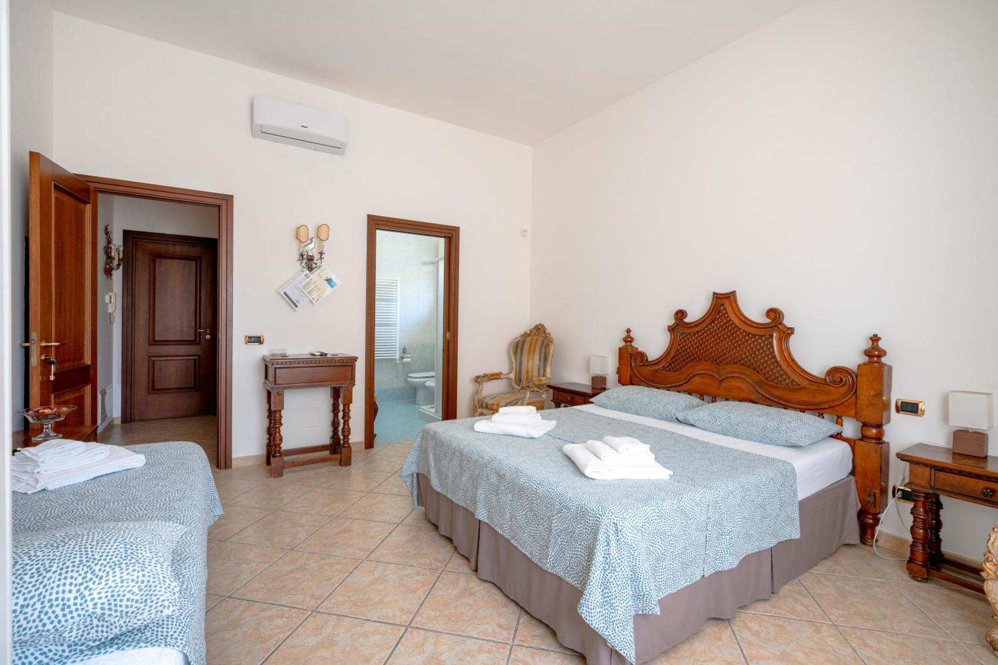 Bnb Villa Lucia Bari Bagian luar foto