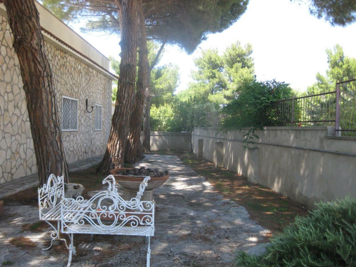 Bnb Villa Lucia Bari Bagian luar foto